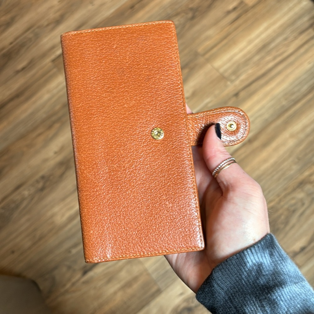 Vintage Gucci wallet with checkbook holder - Picture 6 of 9
